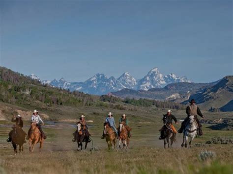 Dude Ranch Vacations Near Yellowstone National Park