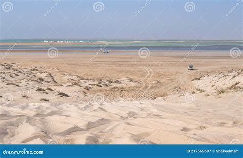 Landscape of Sealine Sand Dunes in Doha Qatar Stock Image - Image of ...