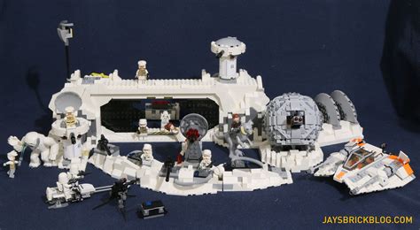 Review Lego 75098 Ucs Assault On Hoth Jay S Brick Blog