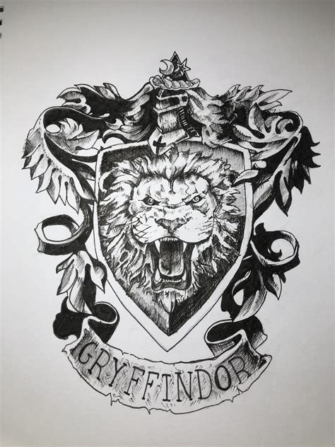 I drew Gryffindor house. Link of me drawing this in the comments. Help me reach 500 subs pls ...