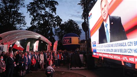 Ko Skie Debata W Tvp Andrzej Duda Odpowiada Na Pytania Mieszka C W I