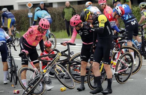 Cyclisme E3 Saxo Classic Wout Van Aert a perdu un équipier sur chute