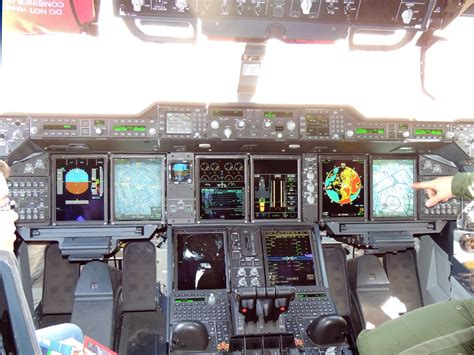 Cockpit de l'Airbus A400M - The Explorers