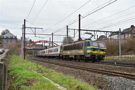 Gare De Luttre Be Infbl Le Lundi Mars Gwena L Pi Rart