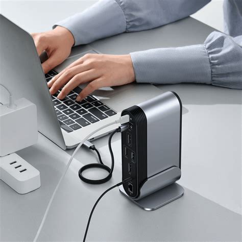 Baseus Working Station Multifunctional In Type C Hub Adapterdark