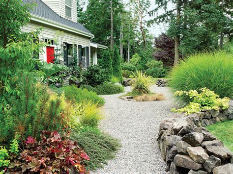 Landscaping with Gravel - Sunset Magazine - Sunset Magazine