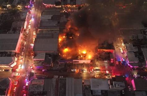 La Jornada Desalojan A Personas Por Incendio En Monterrey