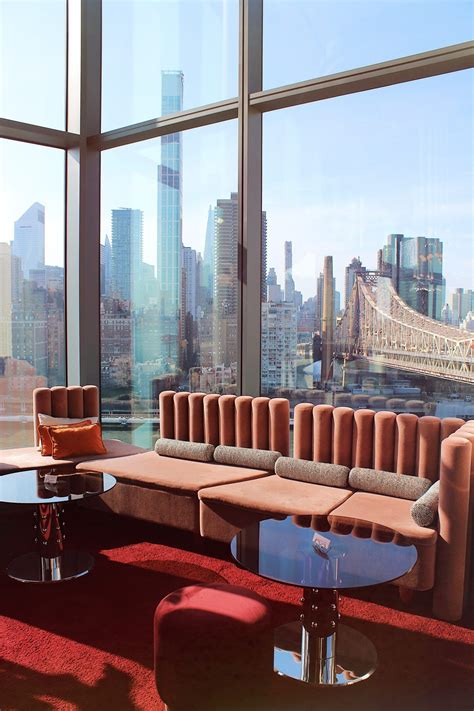 Visit Nyc S New Rooftop Bar With Panoramic Views Of Nyc On