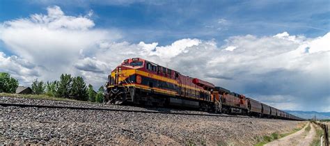 Tren suburbano llegará a Monterrey Reporte Indigo