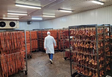 Вкусно, качественно, доступно: колбасный завод Бридер — на страже ...