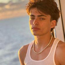 Yazandiab Nude OnlyFans Leaks Fapopedia