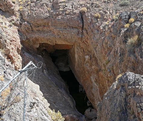 Usa Devils Hole A Detached Unit Of Death Valley National Park