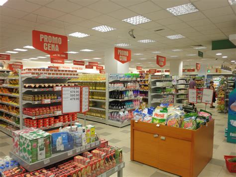 filesupermarket maxijpg wikimedia commons