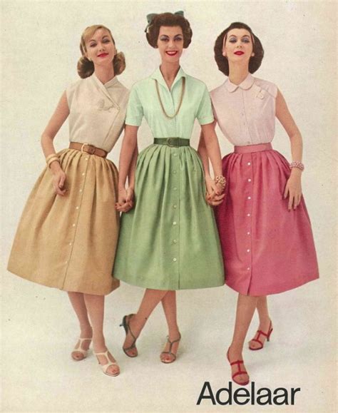 1950s Skirts Styles And History Poodle Skirts Circle Skirts Pencil