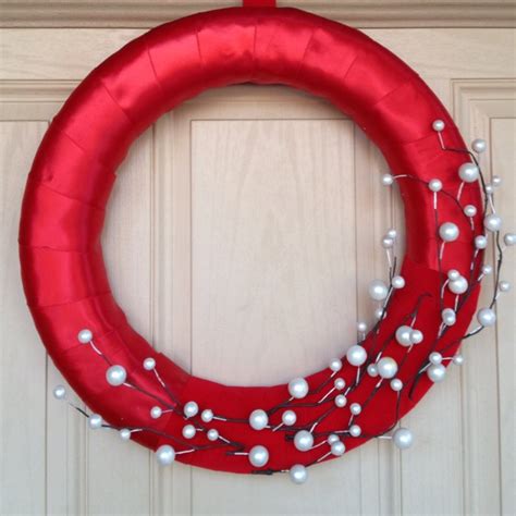 Make A Super Simple Wreath Styrofoam Circle Wrap With Satin And