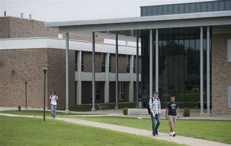 Jackson College adds teacher education program - mlive.com