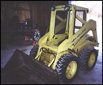 New Holland L425 Skid Steer - Attachments - Specifications