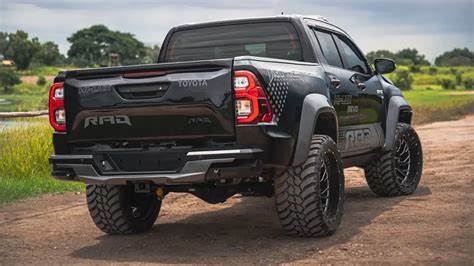 Widebody High Riding Toyota HiLux Kit Unveiled Drive