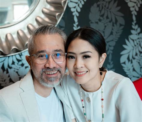 Lukman Sardi Dan Istri Rayakan Ulang Tahun Pernikahan Ke