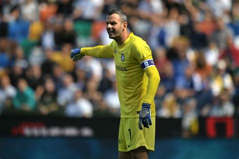 Samir Handanovic Emotional Goodbye Message To Inter Milan