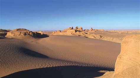 Lut Desert | Map & Facts | Britannica.com