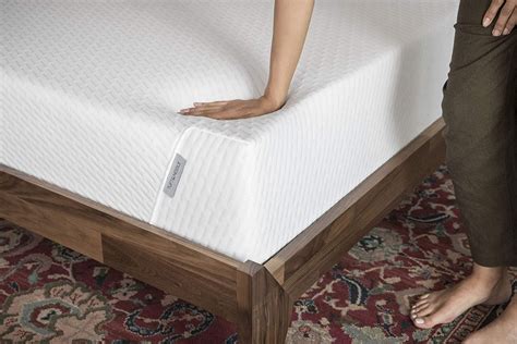 Tuft and Needle Review: A Good Night’s Sleep 2020 - Mattress Picks