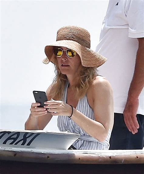 Gillian Anderson Nipslip Bikini Italy Pt Photo