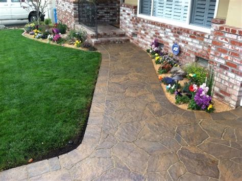 Belgard Mega Arbel Flagstone Driveway In Toscana Color Blend And Wet