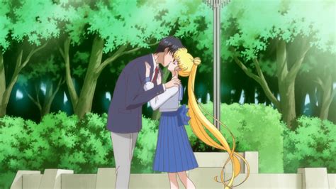 Sailor Moon Usagi And Mamoru Kiss