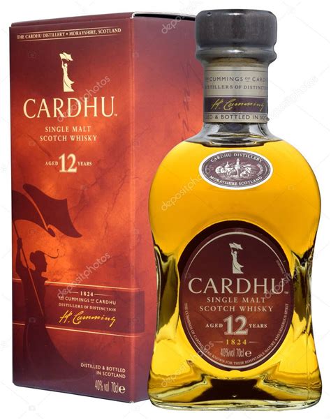 VENECIA ITALIA Octubre 2019 Botella de whisky escocés Cardhu 12