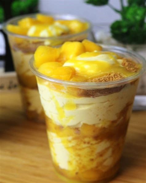 Mango Float In A Cup Mango Float Mango Dessert Mango Graham