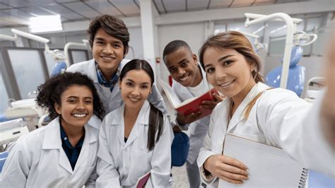Quanto É A Faculdade De Odontologia - Faculdade de Odontologia: como funciona, quanto custa e mais
