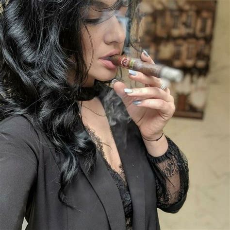 Pin On Cigar Smoking Ladies