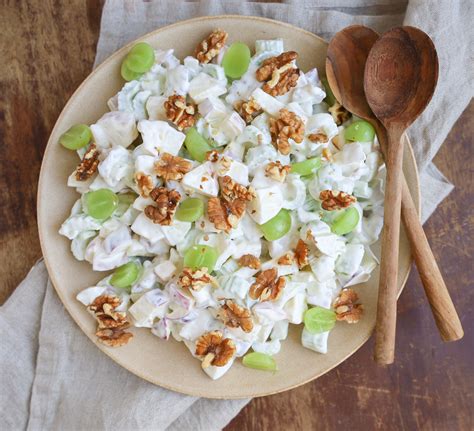 Waldorfsalat Nem Opskrift På Den Klassiske Salat Mummumdk