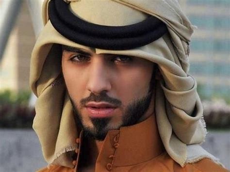 Omar Borkan hombre más guapo del mundo lanza línea de ropa