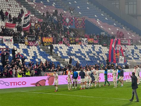 Reggiana Cosenza Le Pagelle Dei Tifosi Ricciardi E Florenzi Sugli