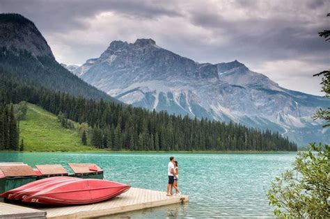 Emerald Lake Lodge | Lake lodge, Emerald lake, Photographers journal