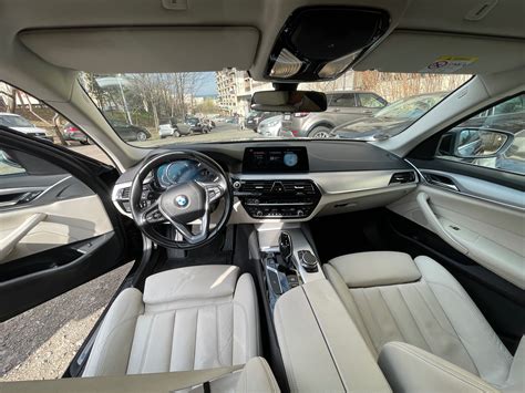 BMW Seria 5 G30 LUXURY LINE 2 0 D 190CP Cluj Napoca OLX Ro