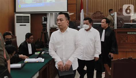 Bersamaan Bharada Eliezer Kuat Ma Ruf Dan Ricky Rizal Jalani Sidang