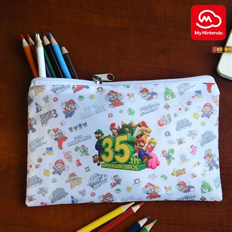 Super Mario™ 35th Anniversary Zipper Pouch 기프트 마이 닌텐도