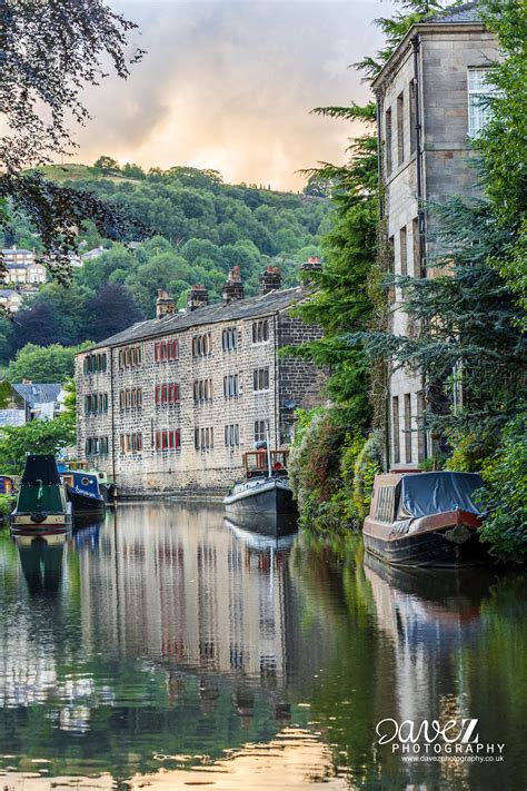 √ Hebden Bridge Canal Walk