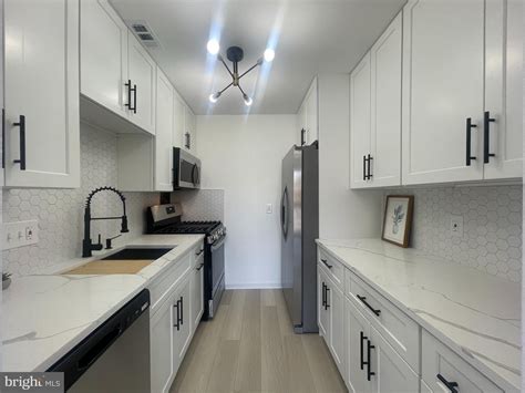 2901 Charing Cross Rd #12/8, Falls Church, VA 22042 - See Est. Value