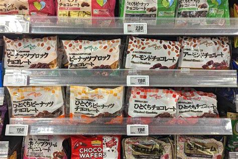 Swee Fee（スウィーフィー）は、トップバリュ ベストプライスよりも更にお得なイオンのお菓子・スイーツのプライベートブランド Waon