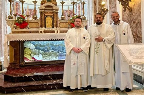 A Sant Agata De Goti Arrivano I Nuovi Parroci