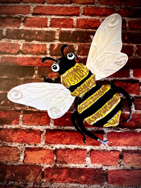 Honey Bee Wall Decor Fence Wall Decor Bumble Bee Yard Art Yellow