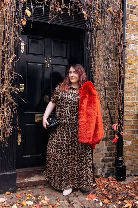How to wear a leopard print dress - Dora Fashion Space - Fashion and ...