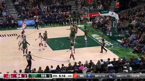 Kevin Porter Jr With An And One Vs The Milwaukee Bucks Yahoo Sports