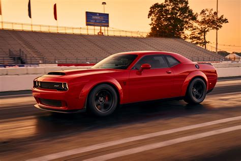 2018 Dodge Challenger Srt Demon Looks Devilish In First Official Photo Autoevolution