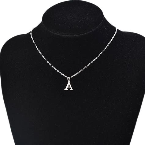 Collier Avec Pendentif Lettre De L Alphabet Anglais Couleur Argent