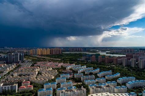 黄河两岸是我家高清大图瞰雷雨后银川东边阴云西边艳阳高照 宁夏新闻网